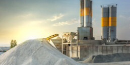 Sand destined to the manufacture of cement in a quarry